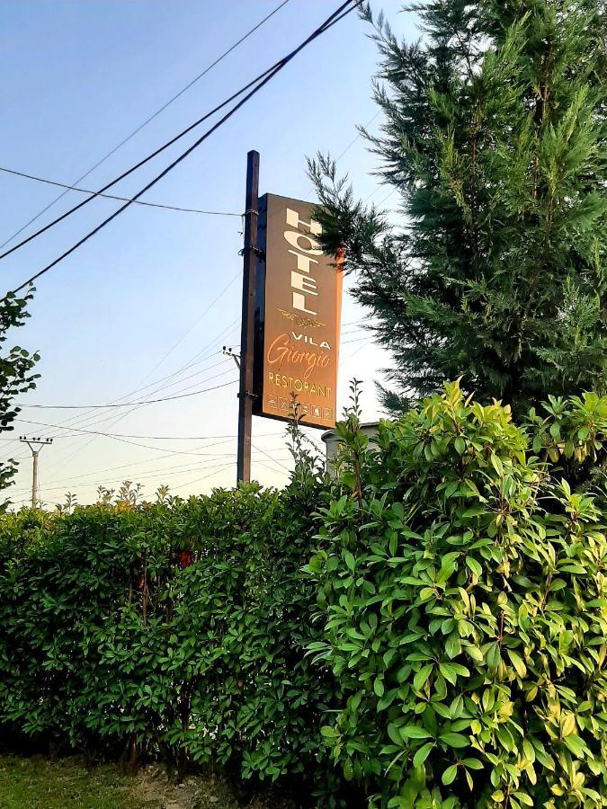 Hotel Vila Giorgio Shkoder Exterior photo
