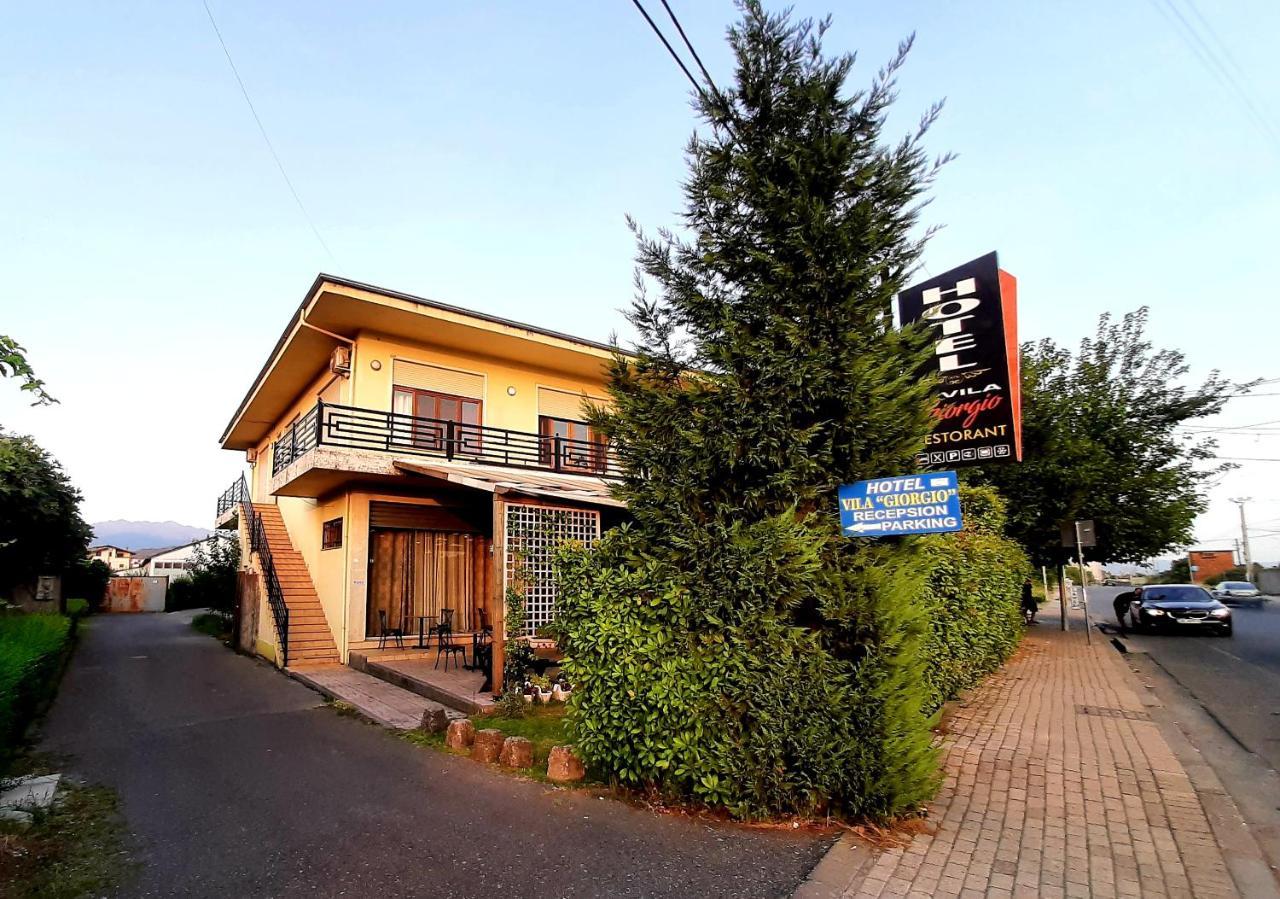 Hotel Vila Giorgio Shkoder Exterior photo