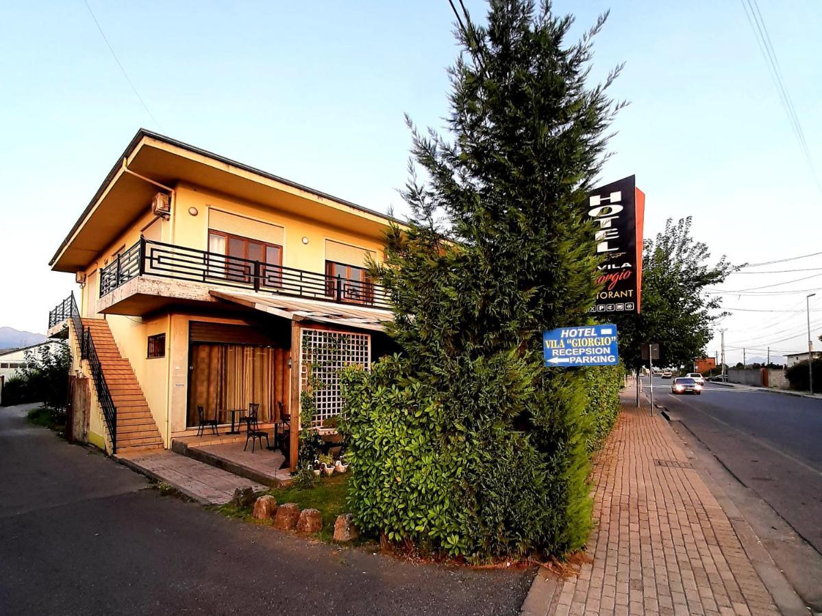 Hotel Vila Giorgio Shkoder Exterior photo